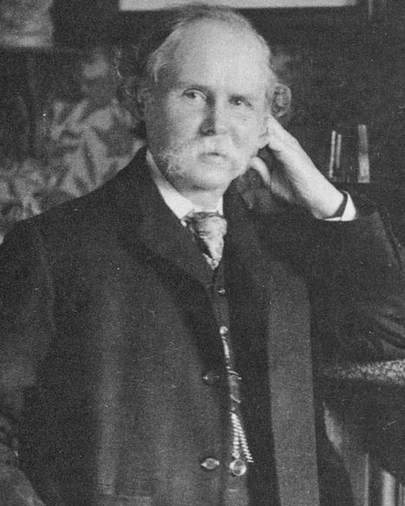 Retrato fotográfico de Alfred Marshall